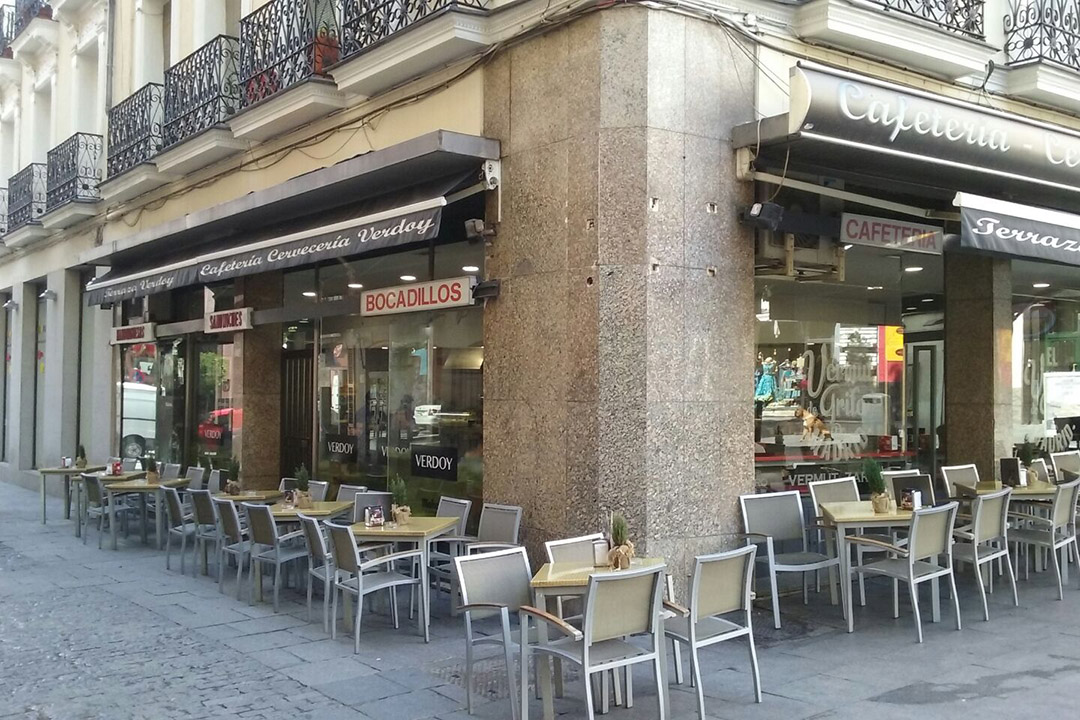 Cafetería Verdoy - Terraza en Plaza Chueca